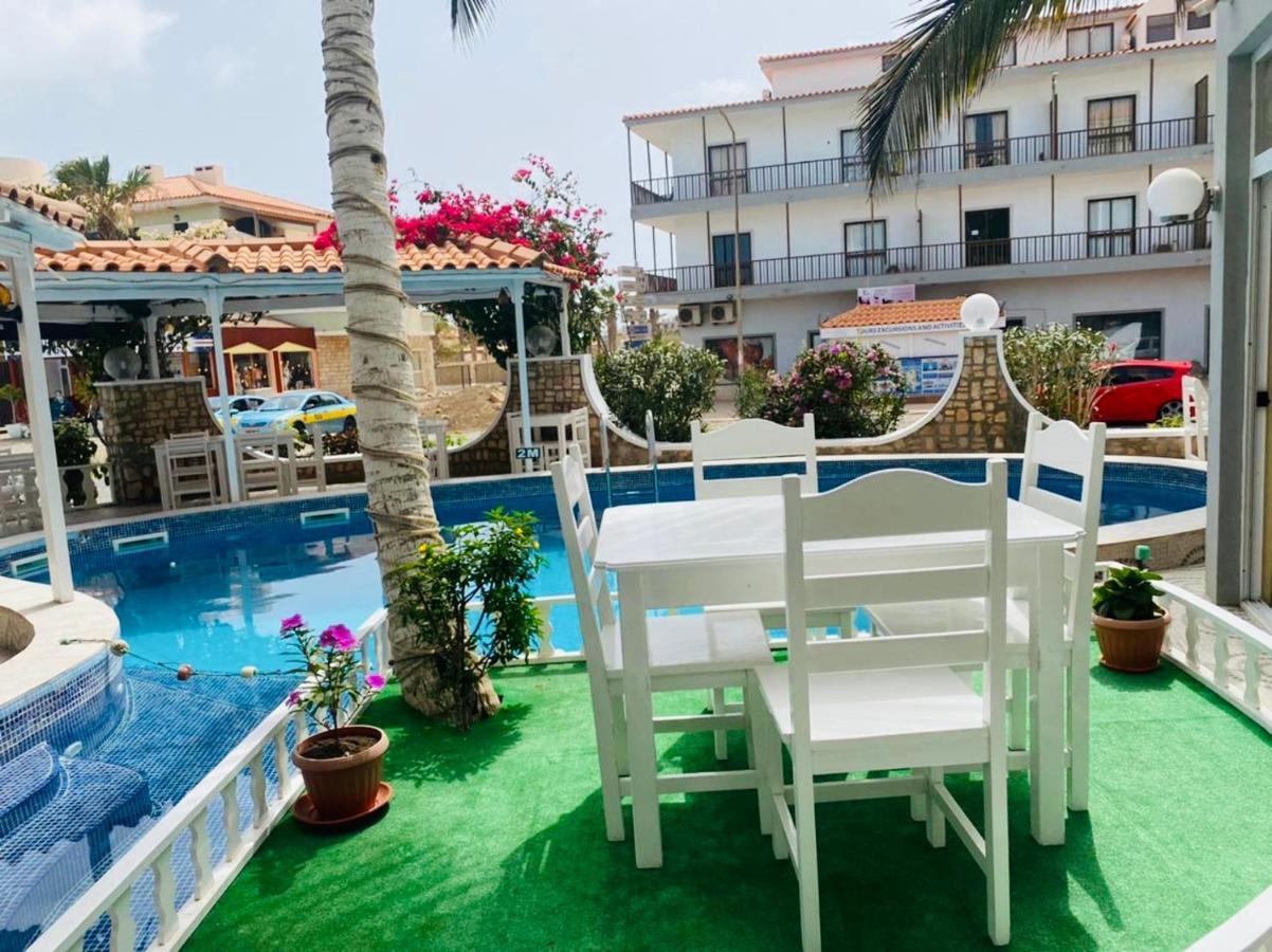 Aparthotel Nhaterra سانتا ماريا المظهر الخارجي الصورة