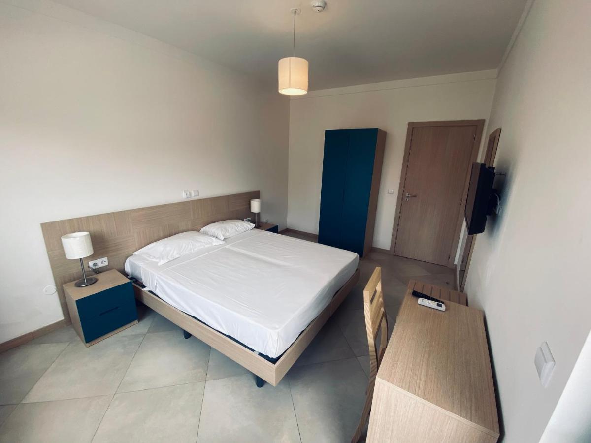 Aparthotel Nhaterra سانتا ماريا المظهر الخارجي الصورة
