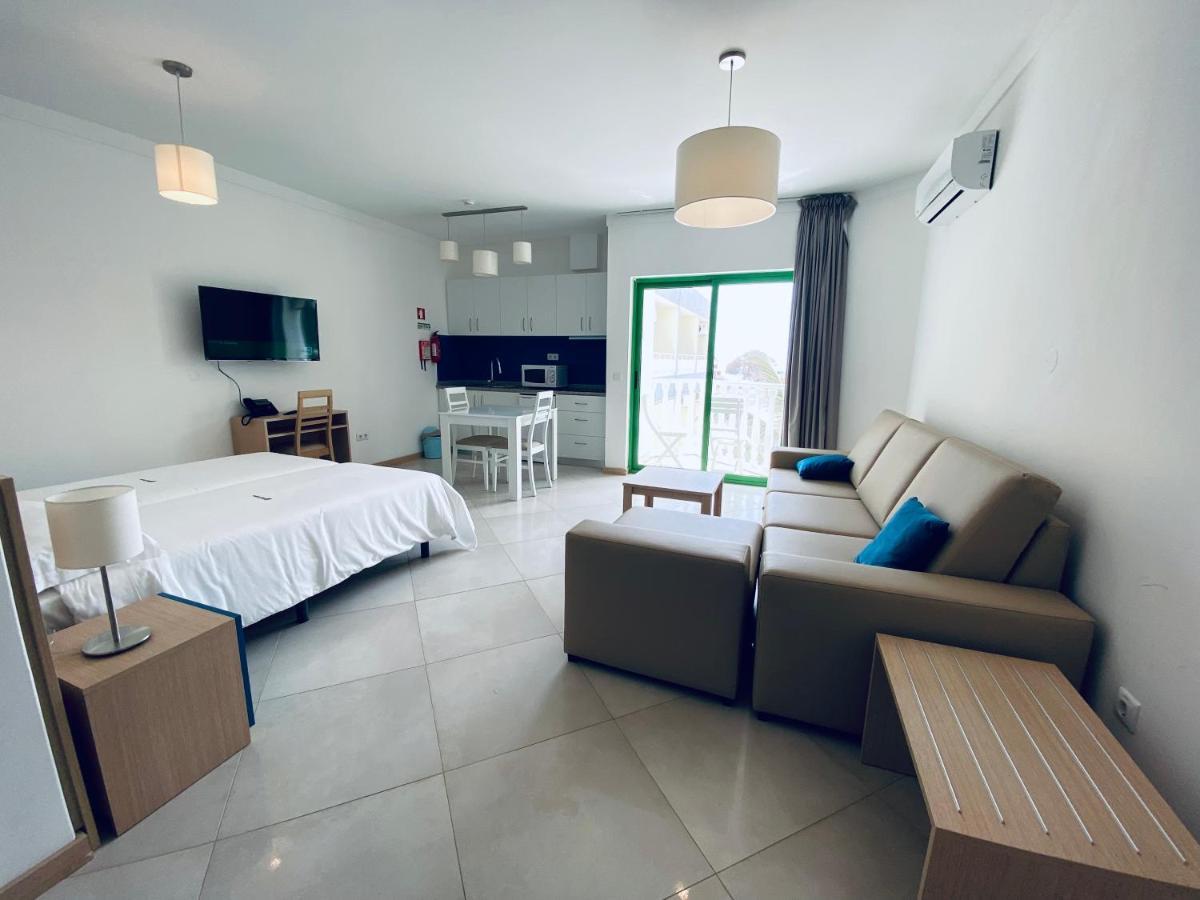 Aparthotel Nhaterra سانتا ماريا المظهر الخارجي الصورة