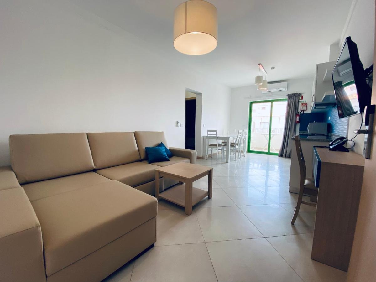 Aparthotel Nhaterra سانتا ماريا المظهر الخارجي الصورة